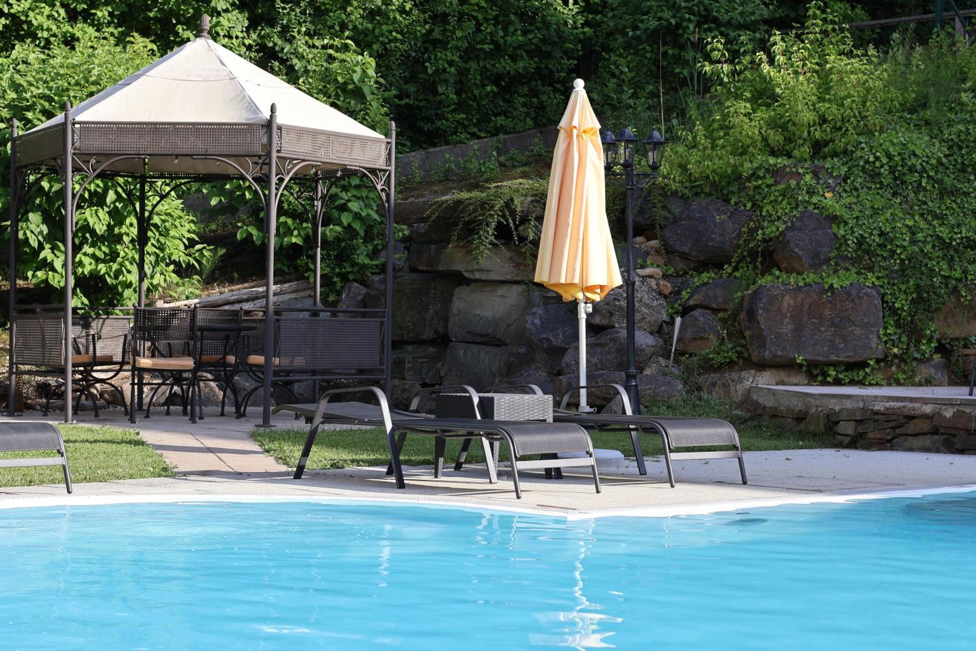 Albizia Hotel